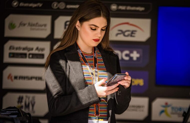 Julia Lewandowska: #OtwórzcieParkMaszyn (felieton)