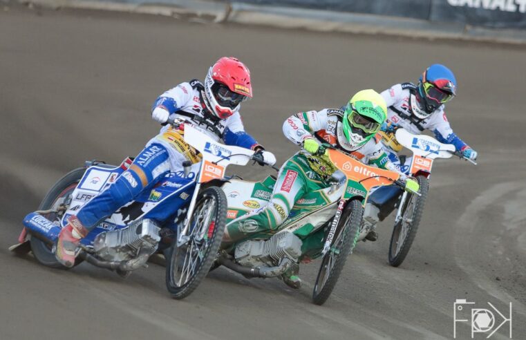 ZKJ. Hubert Jabłoński wygrywa w Krośnie