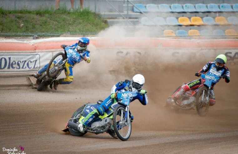 Młodzież szalała przy Hallera (galeria)