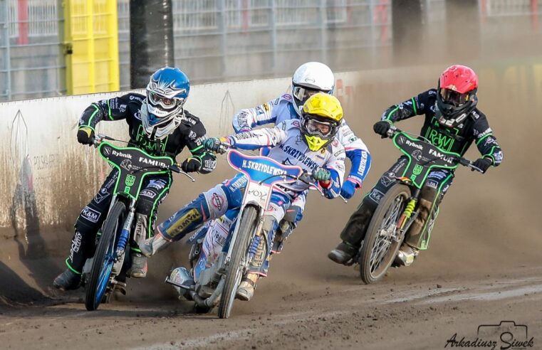 Łódzkie „orły” postraszyły śląskie „rekiny” (galeria)