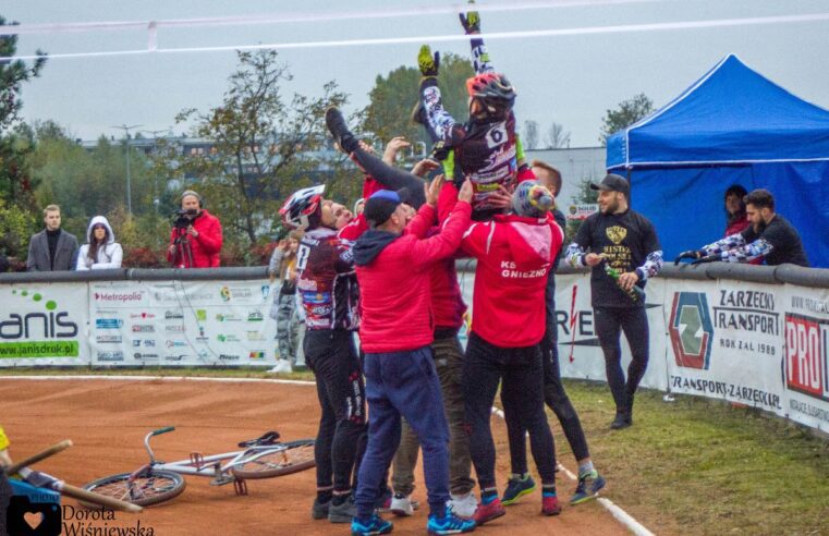 Race, świetne ściganie i pierwszy w historii triumf Orła w CS Superlidze (galeria)