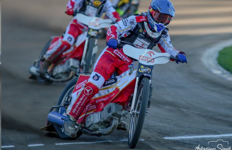 Deszcz przerwał święto w Glasgow. Rewanżu za SoN nie było