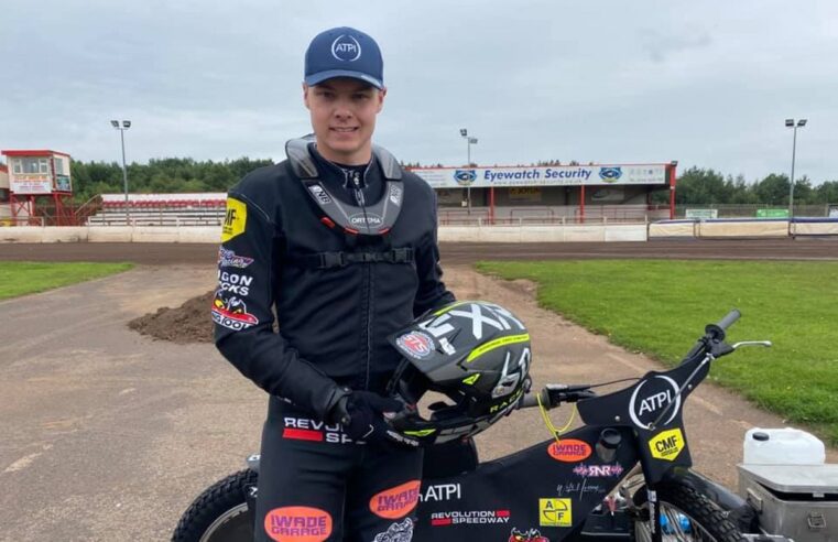 19-letni talent z Wielkiej Brytanii. „Skontaktowało się ze mną wiele klubów”