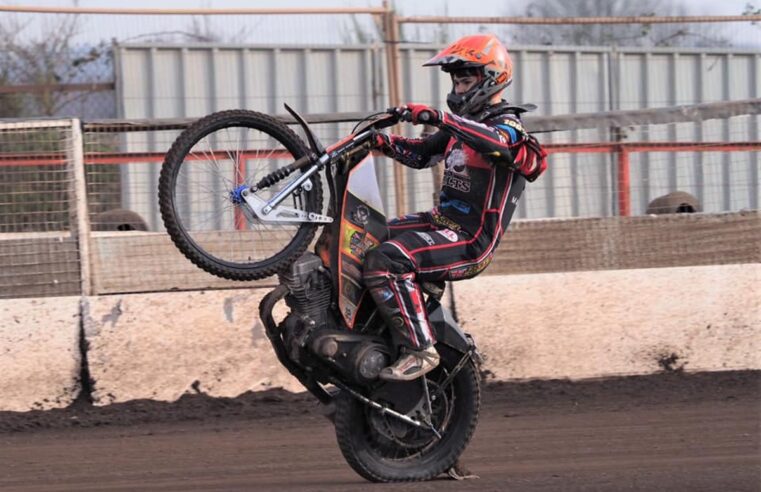 17-latek wywalczył mistrzostwo z „Panterami”. Kiedy trafi do Polski?