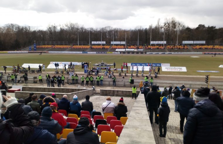 Podsumowanie niedzielnych spotkań eWinner 1. Ligi i PGE Ekstraligi.