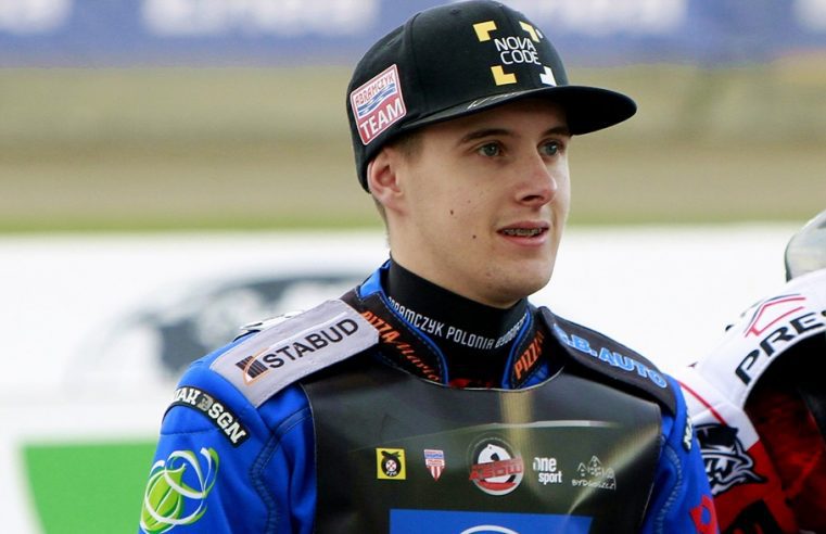 Wiktor Przyjemski wygrywa Srebrny Kask w Świętochłowicach! Sitek i Pawełczak na podium