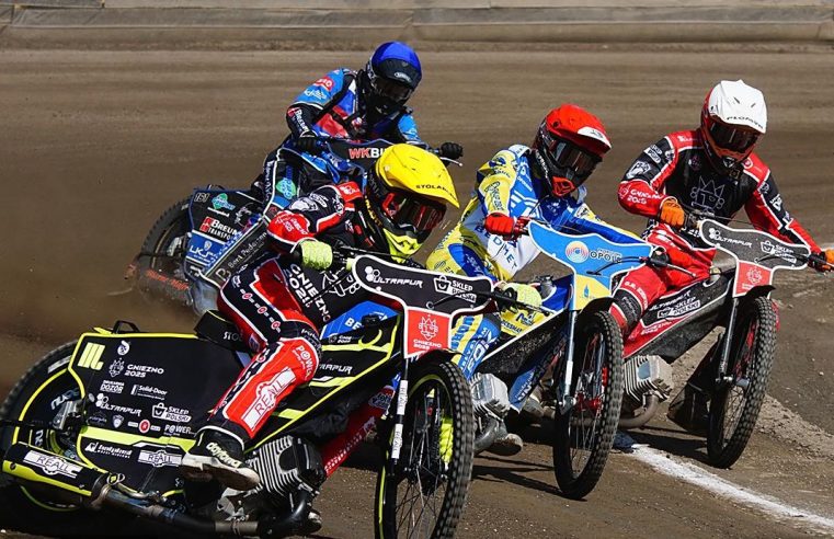 Hubert Łęgowik przedłuża umowę z OK Kolejarzem Opole