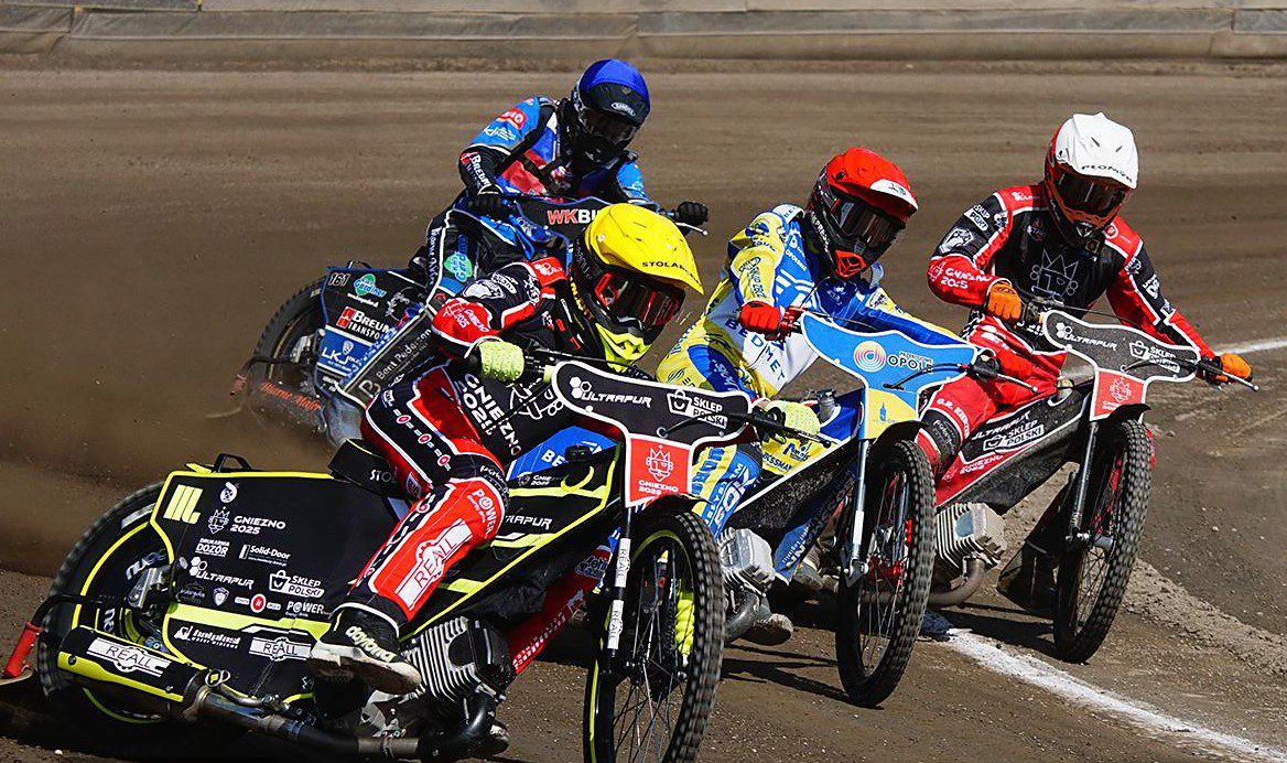 Hubert Łęgowik przedłuża umowę z OK Kolejarzem Opole