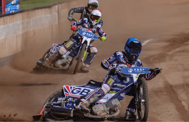 W Wielkiej Brytanii nadal będą istnieć trzy szczeble rozgrywkowe