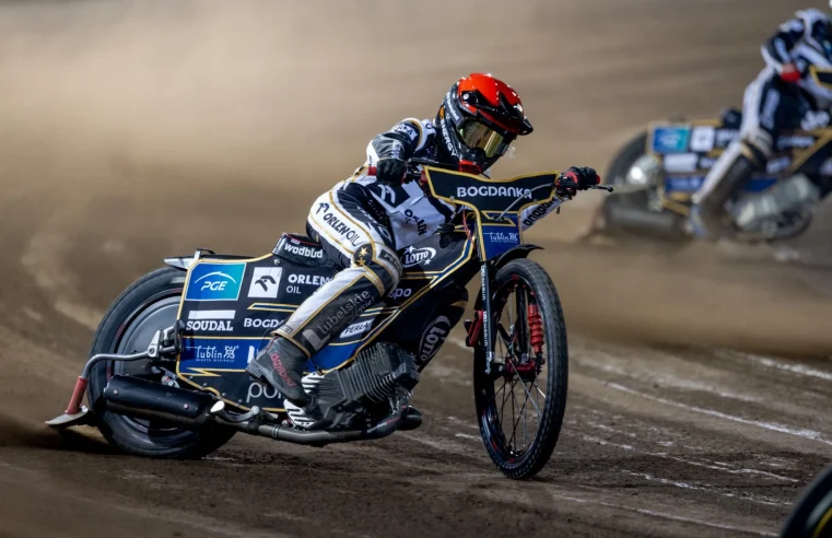 Bartosz Bańbor triumfuje w rundzie eliminacyjnej do finału Srebrnego Kasku w Rzzeszowie