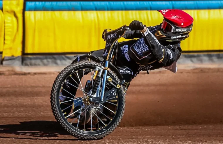 Wysoka porażka Moonfin Magnus Ostrów z Abramczyk Polonią Bydgoszcz